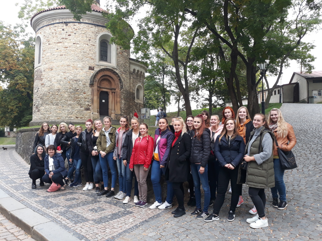 Vyšehrad 4V 1 